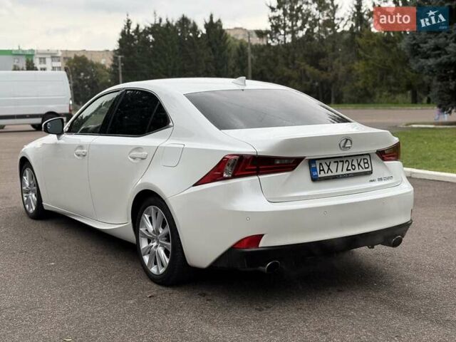 Белый Лексус ИС, объемом двигателя 2.5 л и пробегом 240 тыс. км за 12500 $, фото 28 на Automoto.ua