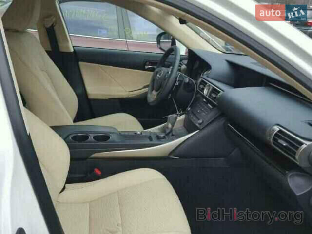 Белый Лексус ИС, объемом двигателя 2.5 л и пробегом 143 тыс. км за 14850 $, фото 28 на Automoto.ua