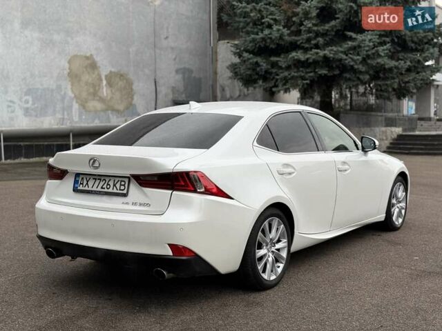Белый Лексус ИС, объемом двигателя 2.5 л и пробегом 240 тыс. км за 12500 $, фото 20 на Automoto.ua