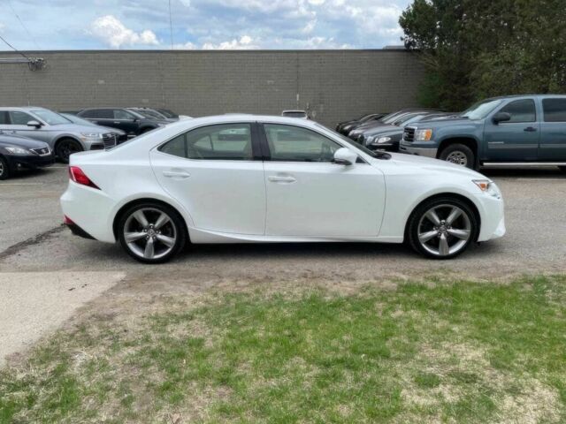 Білий Лексус ІС, об'ємом двигуна 3.5 л та пробігом 84 тис. км за 17500 $, фото 3 на Automoto.ua