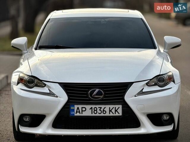 Білий Лексус ІС, об'ємом двигуна 2 л та пробігом 133 тис. км за 15900 $, фото 1 на Automoto.ua