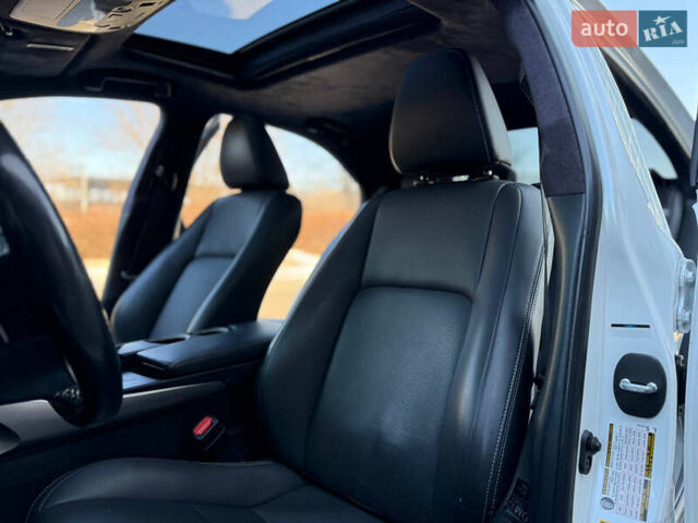 Білий Лексус ІС, об'ємом двигуна 3.46 л та пробігом 149 тис. км за 23000 $, фото 14 на Automoto.ua