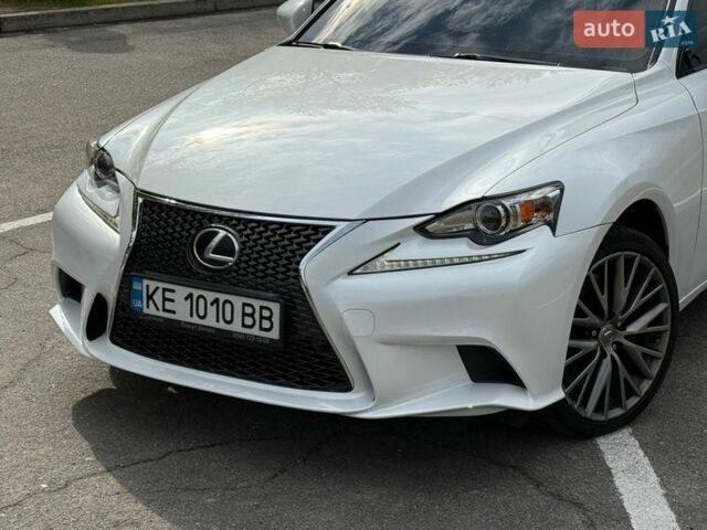 Білий Лексус ІС, об'ємом двигуна 3.46 л та пробігом 149 тис. км за 21500 $, фото 9 на Automoto.ua