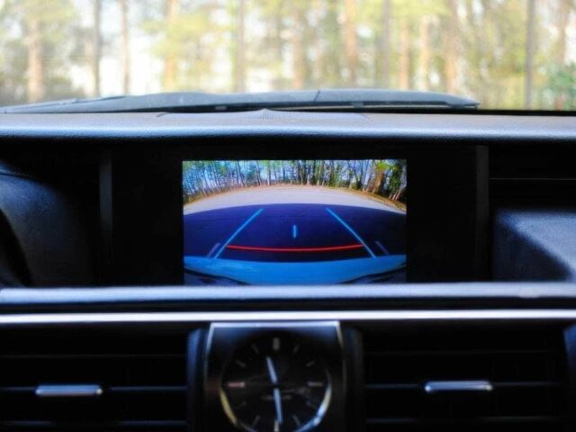 Белый Лексус ИС, объемом двигателя 3.5 л и пробегом 74 тыс. км за 3500 $, фото 11 на Automoto.ua