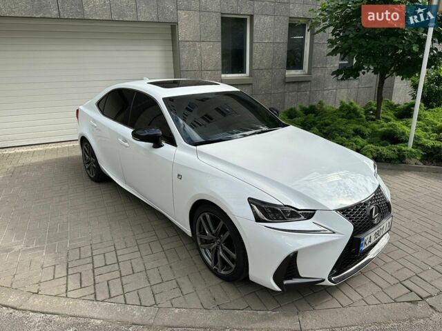 Белый Лексус ИС, объемом двигателя 2 л и пробегом 103 тыс. км за 21500 $, фото 16 на Automoto.ua