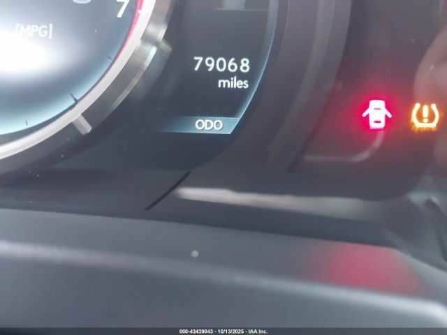 Білий Лексус ІС, об'ємом двигуна 2.5 л та пробігом 79 тис. км за 4300 $, фото 5 на Automoto.ua