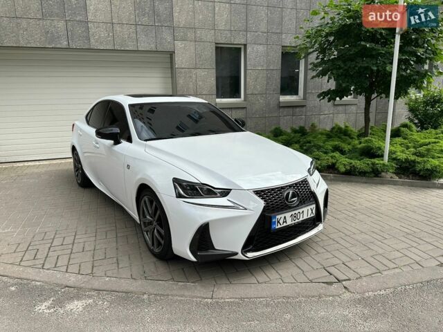 Белый Лексус ИС, объемом двигателя 2 л и пробегом 103 тыс. км за 21500 $, фото 25 на Automoto.ua