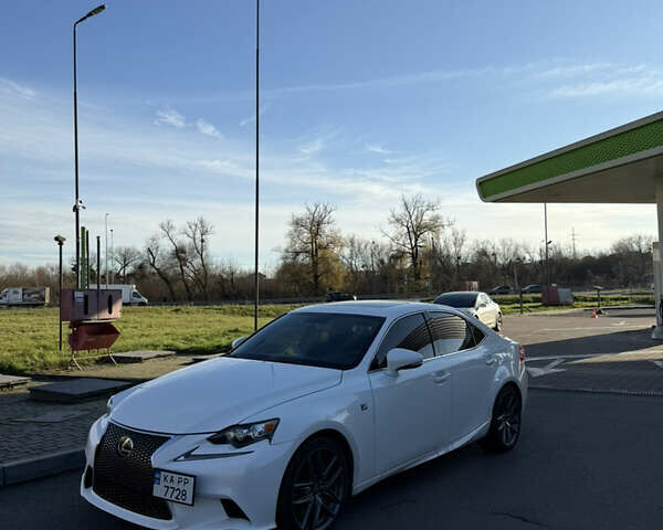 Білий Лексус ІС, об'ємом двигуна 2 л та пробігом 124 тис. км за 17760 $, фото 16 на Automoto.ua