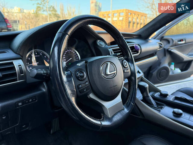 Білий Лексус ІС, об'ємом двигуна 3.46 л та пробігом 149 тис. км за 23000 $, фото 17 на Automoto.ua