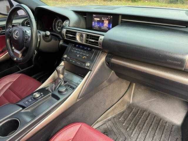 Белый Лексус ИС, объемом двигателя 2.5 л и пробегом 99 тыс. км за 8600 $, фото 16 на Automoto.ua