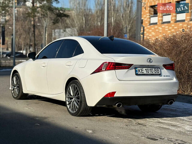 Білий Лексус ІС, об'ємом двигуна 3.46 л та пробігом 149 тис. км за 23000 $, фото 8 на Automoto.ua