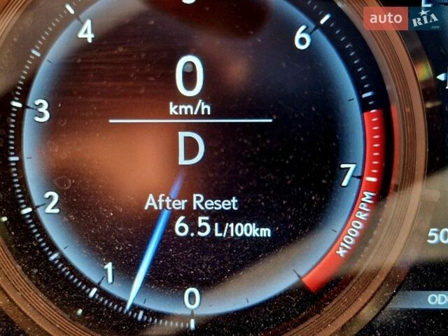 Білий Лексус ІС, об'ємом двигуна 2.5 л та пробігом 80 тис. км за 23900 $, фото 13 на Automoto.ua