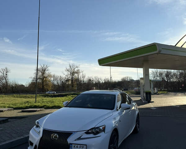 Білий Лексус ІС, об'ємом двигуна 2 л та пробігом 124 тис. км за 17760 $, фото 17 на Automoto.ua