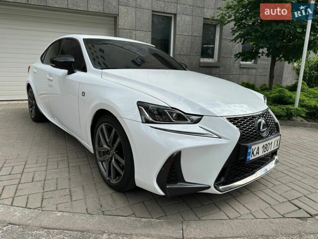 Белый Лексус ИС, объемом двигателя 2 л и пробегом 103 тыс. км за 21500 $, фото 9 на Automoto.ua