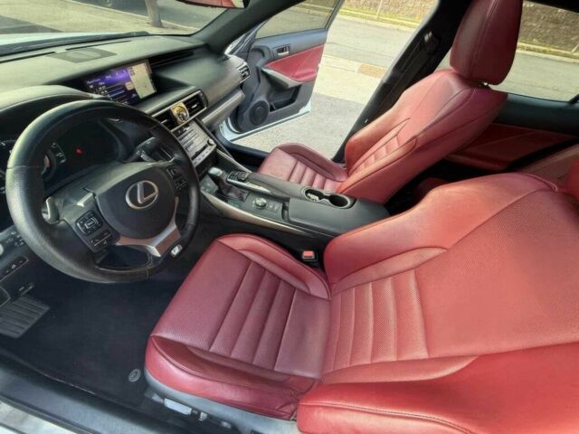 Білий Лексус ІС, об'ємом двигуна 2 л та пробігом 78 тис. км за 7000 $, фото 7 на Automoto.ua