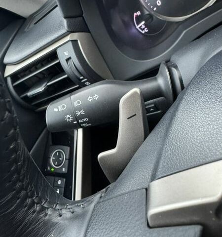 Білий Лексус ІС, об'ємом двигуна 2 л та пробігом 116 тис. км за 17500 $, фото 19 на Automoto.ua