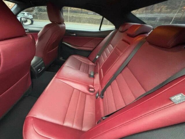 Білий Лексус ІС, об'ємом двигуна 2 л та пробігом 78 тис. км за 7000 $, фото 11 на Automoto.ua