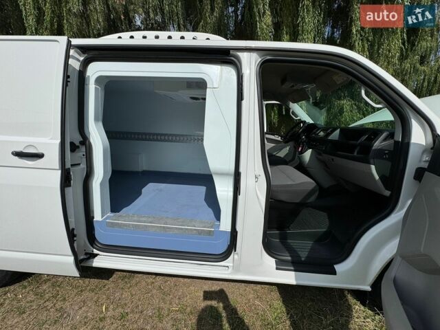 Белый Лексус ИС, объемом двигателя 3.5 л и пробегом 102 тыс. км за 6976 $, фото 2 на Automoto.ua