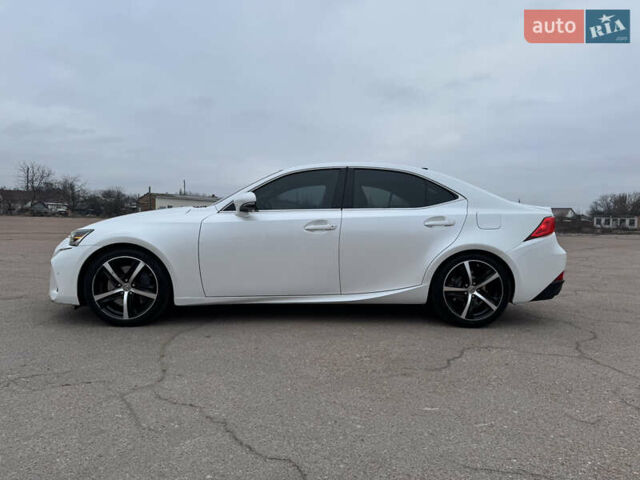 Білий Лексус ІС, об'ємом двигуна 2 л та пробігом 115 тис. км за 17700 $, фото 48 на Automoto.ua