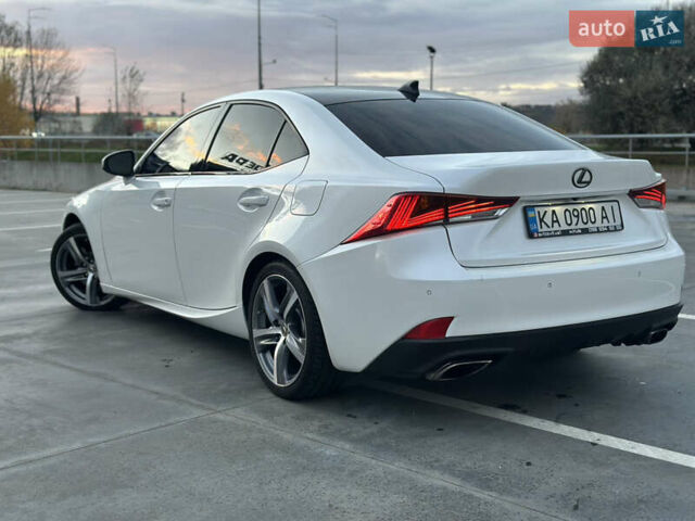 Білий Лексус ІС, об'ємом двигуна 2 л та пробігом 150 тис. км за 17700 $, фото 9 на Automoto.ua