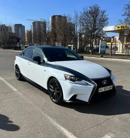 Белый Лексус ИС, объемом двигателя 2 л и пробегом 113 тыс. км за 17500 $, фото 6 на Automoto.ua