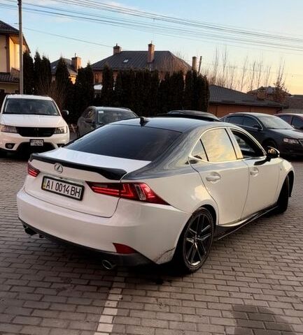 Білий Лексус ІС, об'ємом двигуна 2 л та пробігом 113 тис. км за 14800 $, фото 2 на Automoto.ua