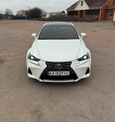 Білий Лексус ІС, об'ємом двигуна 2 л та пробігом 116 тис. км за 17500 $, фото 25 на Automoto.ua