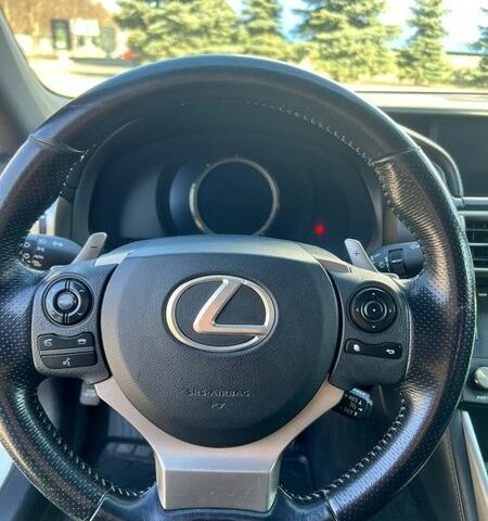 Белый Лексус ИС, объемом двигателя 2 л и пробегом 113 тыс. км за 17500 $, фото 13 на Automoto.ua