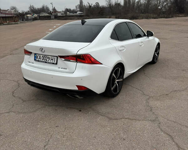 Білий Лексус ІС, об'ємом двигуна 2 л та пробігом 115 тис. км за 17700 $, фото 40 на Automoto.ua