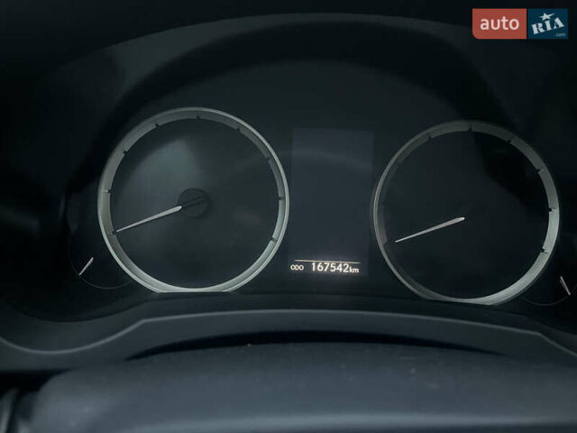 Белый Лексус ИС, объемом двигателя 0 л и пробегом 168 тыс. км за 17999 $, фото 8 на Automoto.ua