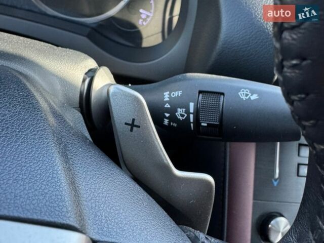 Білий Лексус ІС, об'ємом двигуна 2 л та пробігом 116 тис. км за 16999 $, фото 18 на Automoto.ua