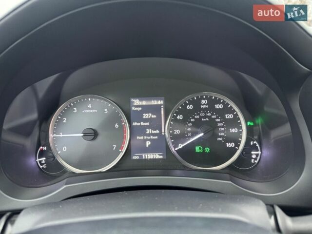 Білий Лексус ІС, об'ємом двигуна 2 л та пробігом 116 тис. км за 17500 $, фото 21 на Automoto.ua