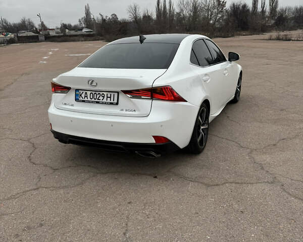 Білий Лексус ІС, об'ємом двигуна 2 л та пробігом 115 тис. км за 17700 $, фото 41 на Automoto.ua
