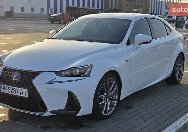 Белый Лексус ИС, объемом двигателя 2 л и пробегом 90 тыс. км за 26500 $, фото 9 на Automoto.ua