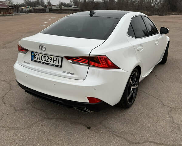 Білий Лексус ІС, об'ємом двигуна 2 л та пробігом 115 тис. км за 17700 $, фото 11 на Automoto.ua