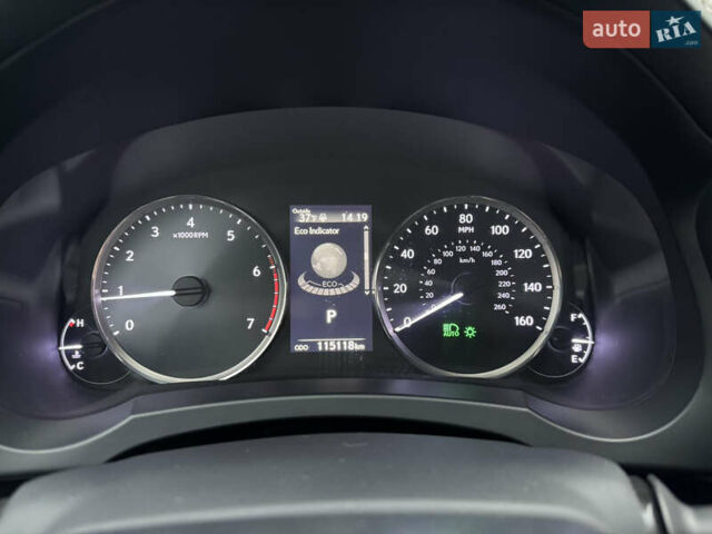 Белый Лексус ИС, объемом двигателя 2 л и пробегом 115 тыс. км за 17700 $, фото 18 на Automoto.ua