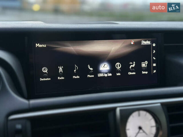 Белый Лексус ИС, объемом двигателя 2 л и пробегом 150 тыс. км за 17999 $, фото 33 на Automoto.ua