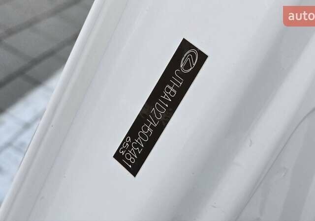 Белый Лексус ИС, объемом двигателя 2 л и пробегом 90 тыс. км за 26500 $, фото 36 на Automoto.ua