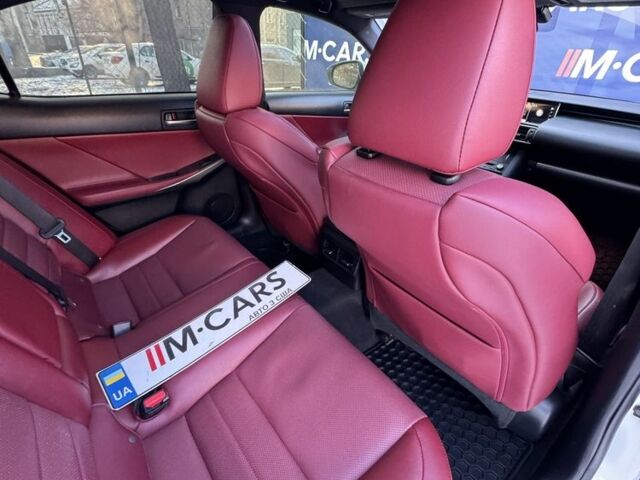 Білий Лексус ІС, об'ємом двигуна 3.5 л та пробігом 106 тис. км за 21490 $, фото 9 на Automoto.ua