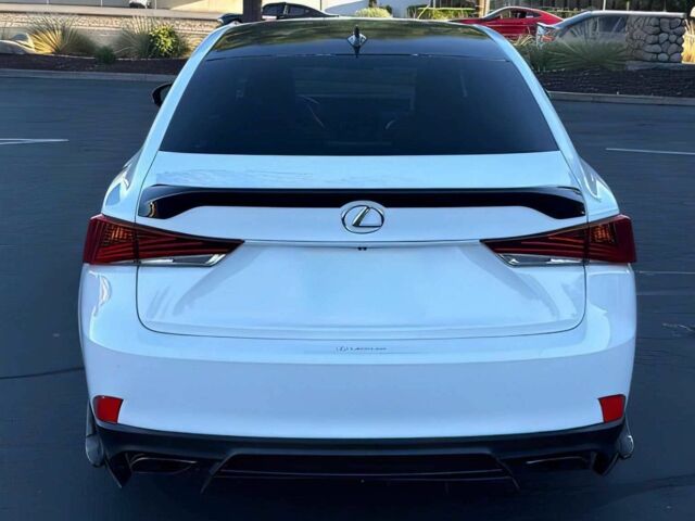 Белый Лексус ИС, объемом двигателя 3.5 л и пробегом 53 тыс. км за 9800 $, фото 4 на Automoto.ua