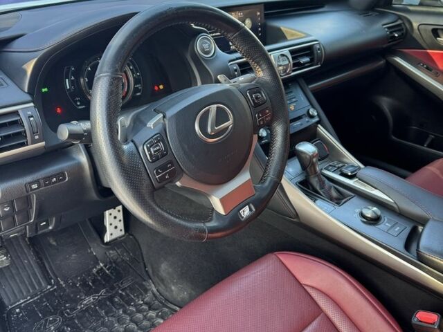 Білий Лексус ІС, об'ємом двигуна 3.5 л та пробігом 106 тис. км за 21490 $, фото 6 на Automoto.ua