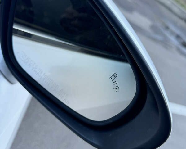 Білий Лексус ІС, об'ємом двигуна 2 л та пробігом 159 тис. км за 17799 $, фото 19 на Automoto.ua