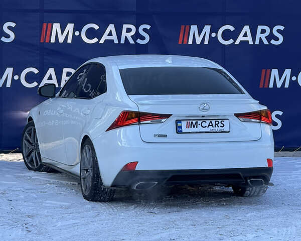 Белый Лексус ИС, объемом двигателя 3.46 л и пробегом 106 тыс. км за 21500 $, фото 2 на Automoto.ua