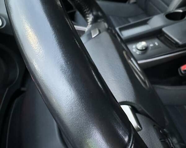 Білий Лексус ІС, об'ємом двигуна 2 л та пробігом 64 тис. км за 20500 $, фото 44 на Automoto.ua