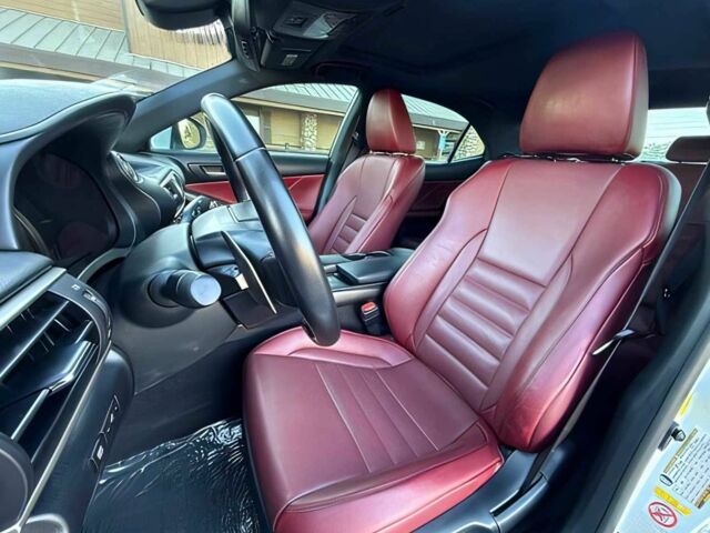 Белый Лексус ИС, объемом двигателя 3.5 л и пробегом 53 тыс. км за 9800 $, фото 7 на Automoto.ua