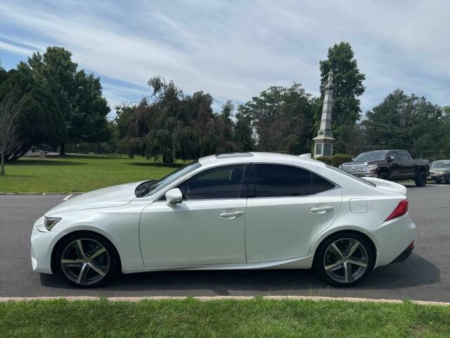 Білий Лексус ІС, об'ємом двигуна 3.5 л та пробігом 53 тис. км за 8900 $, фото 3 на Automoto.ua