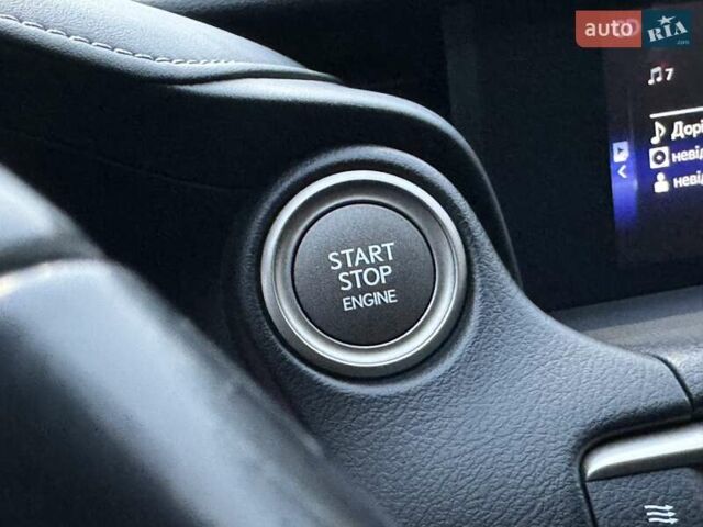 Білий Лексус ІС, об'ємом двигуна 2 л та пробігом 64 тис. км за 20500 $, фото 42 на Automoto.ua