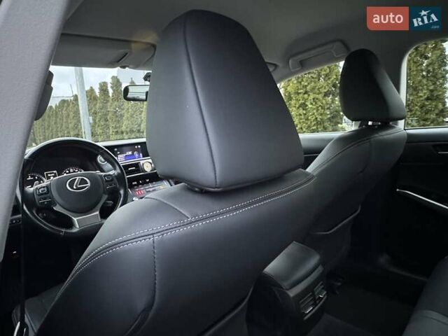 Білий Лексус ІС, об'ємом двигуна 2 л та пробігом 64 тис. км за 20500 $, фото 53 на Automoto.ua