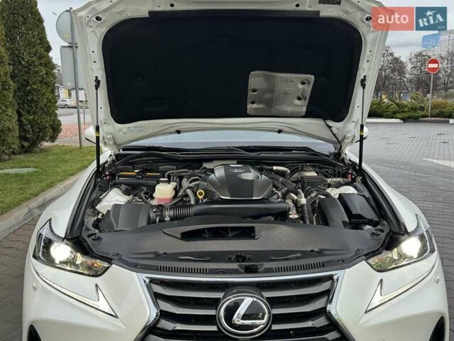 Білий Лексус ІС, об'ємом двигуна 2 л та пробігом 64 тис. км за 20500 $, фото 76 на Automoto.ua