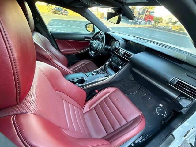 Белый Лексус ИС, объемом двигателя 3.5 л и пробегом 53 тыс. км за 9800 $, фото 12 на Automoto.ua